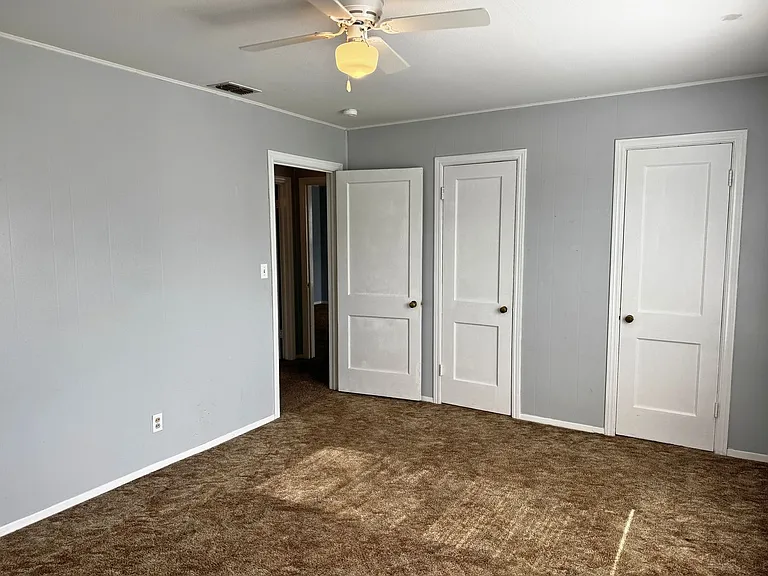 4326 Rhea Rd — Photo 11