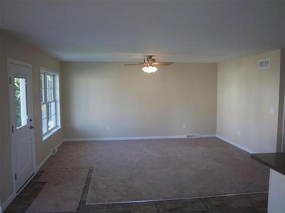 5th image of 208 W Market St