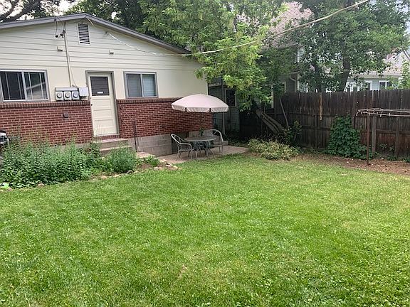 2nd image of 1332 6th St #1
