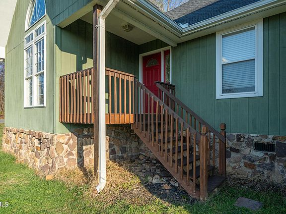 4th image of 2108 Sassafras Ct