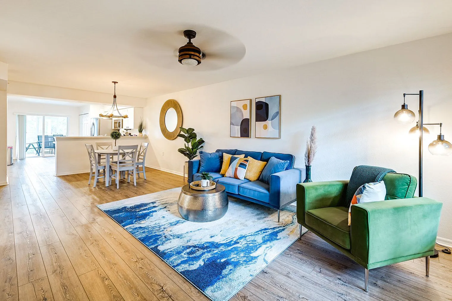 2 bed, 2.0 bath, 1367 sqft, $2,559 — Photo 1