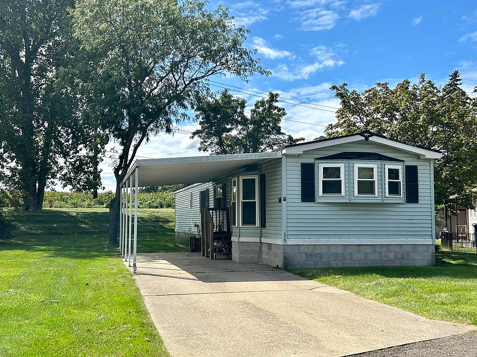 1st image of 155 E 48th St Lot 36
