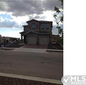 3rd image of 3001 Cedar Creek Pl