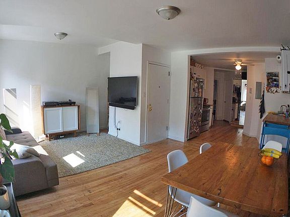 4th image of 735 Franklin Ave #3