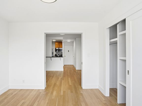 4th image of 784 Columbus Ave APT 2J