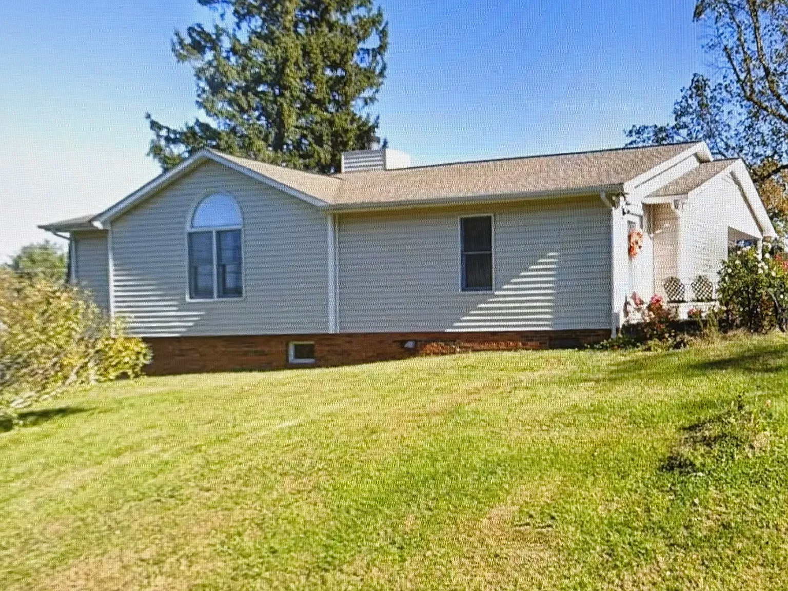 2 bed, 1191 sqft, $1,550 — Photo 3