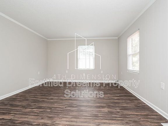4th image of 311 Turner Dr
