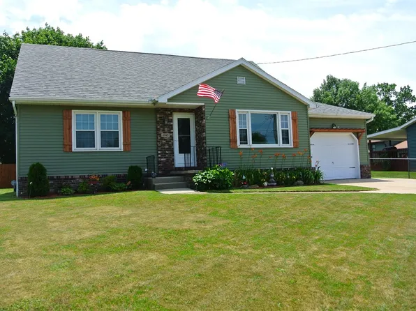 3745 Cumberland Rd, Erie, PA 16510