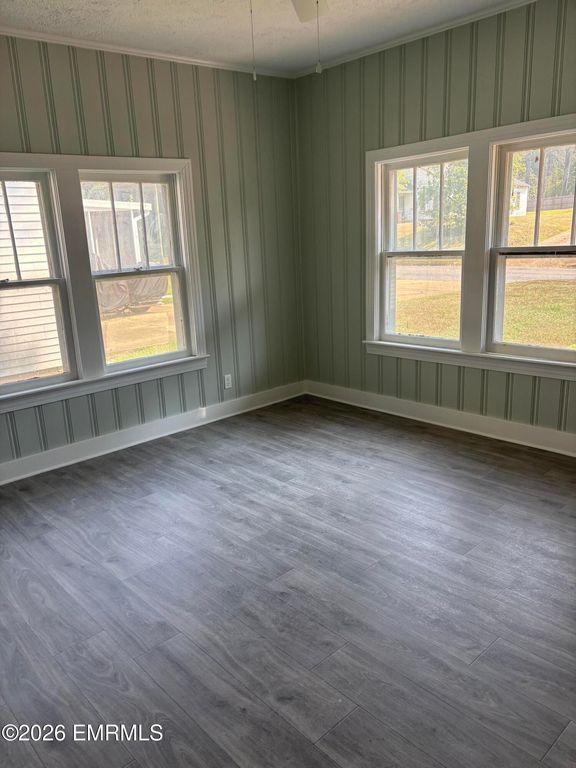 284 Byrd Ave N, Philadelphia, MS - View 2