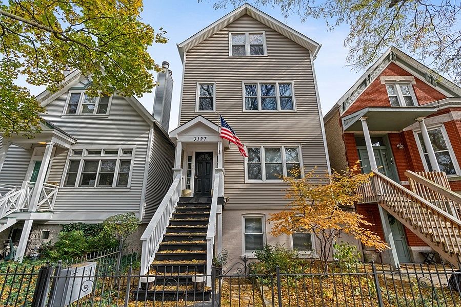 1st image of 3127 N Kenmore Ave APT 2