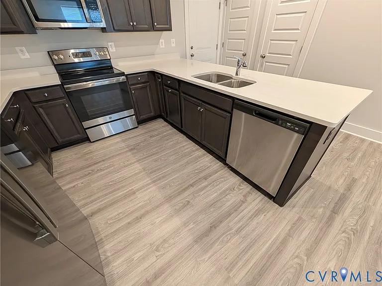 2715 Acadia Dr — Photo 9