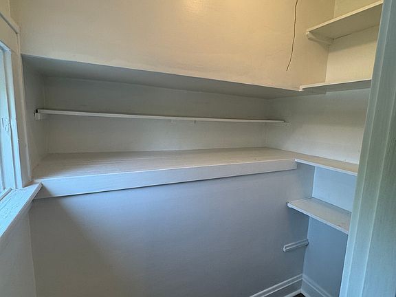 5th image of 3981 Germania St #2