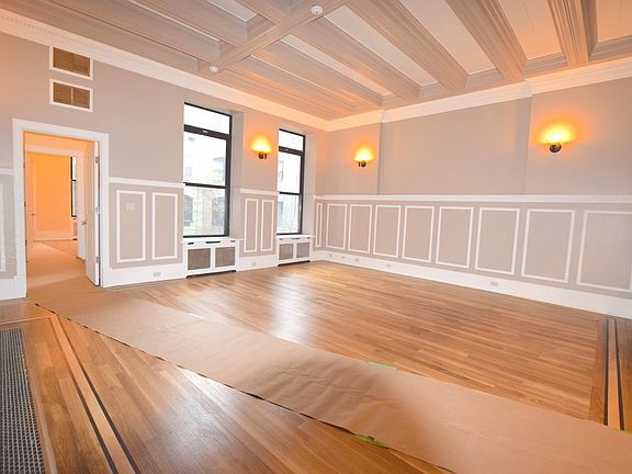 5th image of 312 W 76th St APT 2R