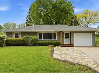 1821 Glendale Ct, Dubuque, IA 52001
