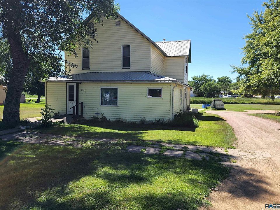 1st image of 309 Lincoln Ave