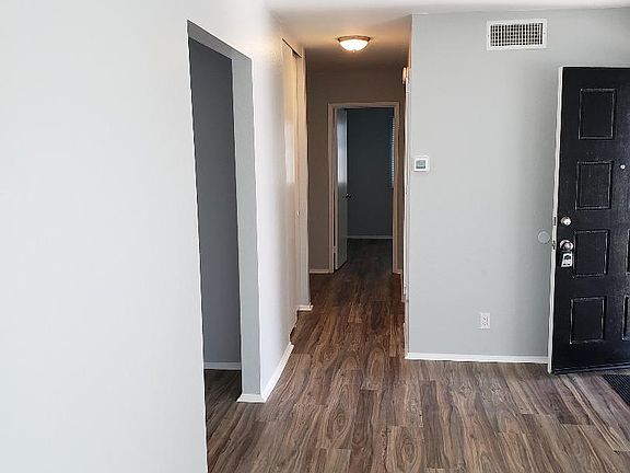 5th image of 8760 Harlington Dr