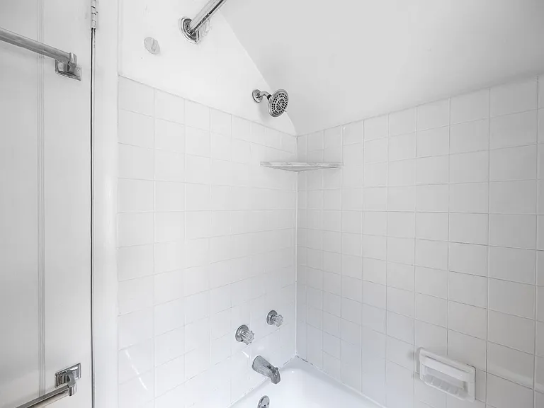 9717 Glendale Rd — Photo 12
