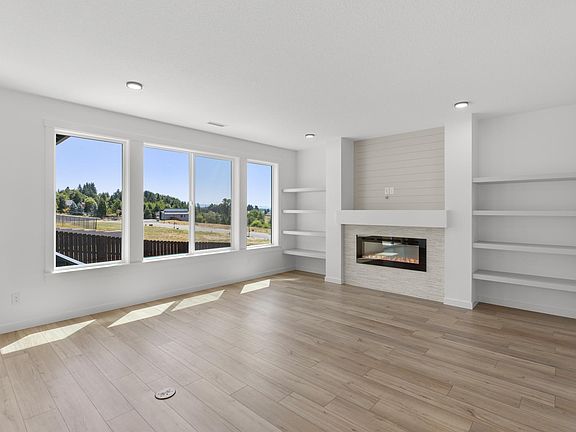 3rd image of 1513 W 14th Ave