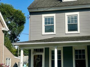 15 Chestnut St, Lumberton, NJ 08048