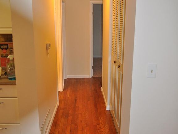 4th image of 760 Tradewind Dr