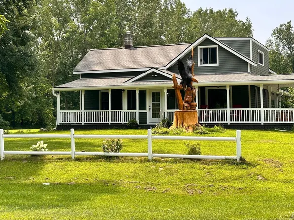 8231 S Stoney Creek Rd, Carleton, MI 48117