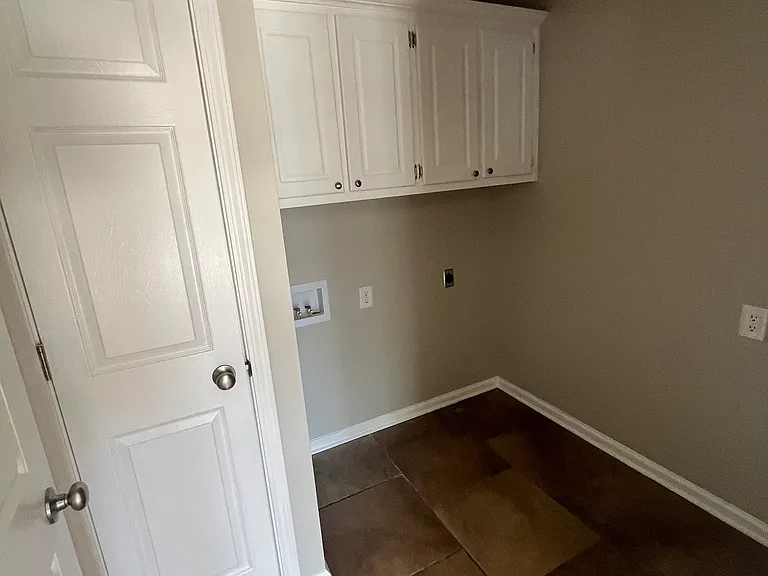 144 Grassland Dr — Photo 11