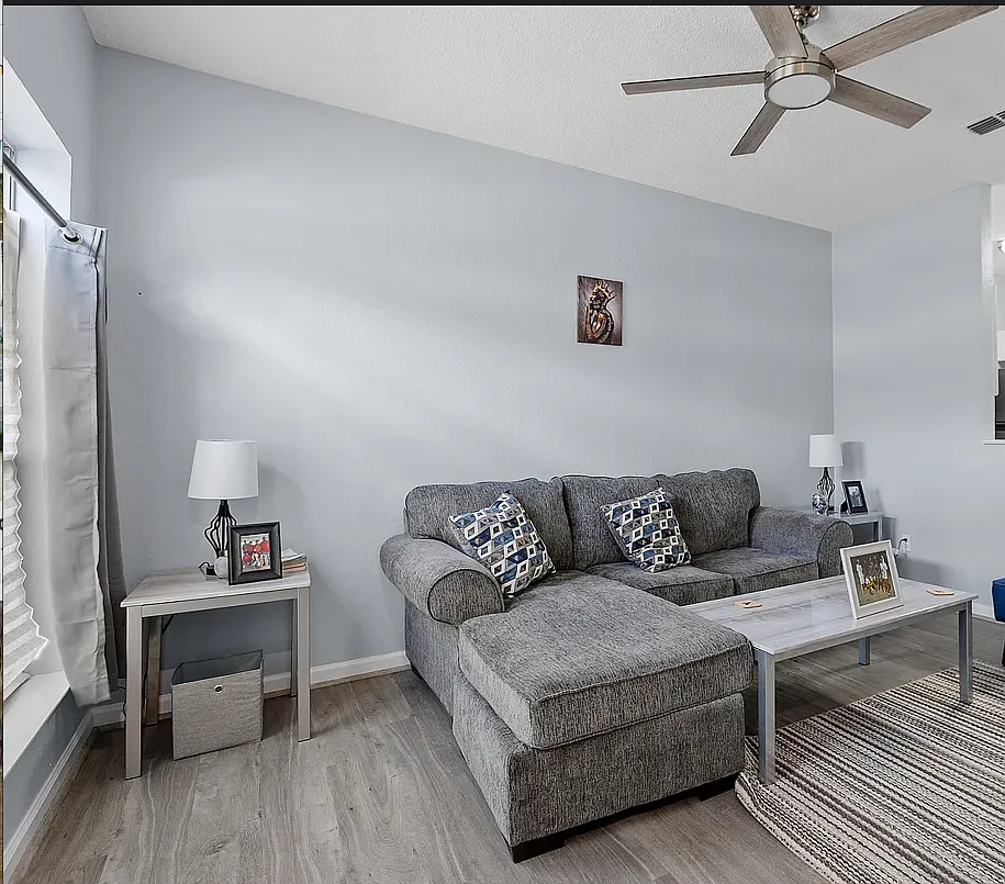 3 bed, 1216 sqft, $1,500 — Photo 3