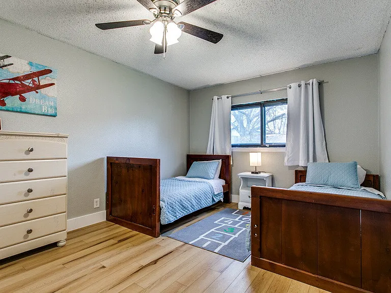 6815 Reve — Photo 11