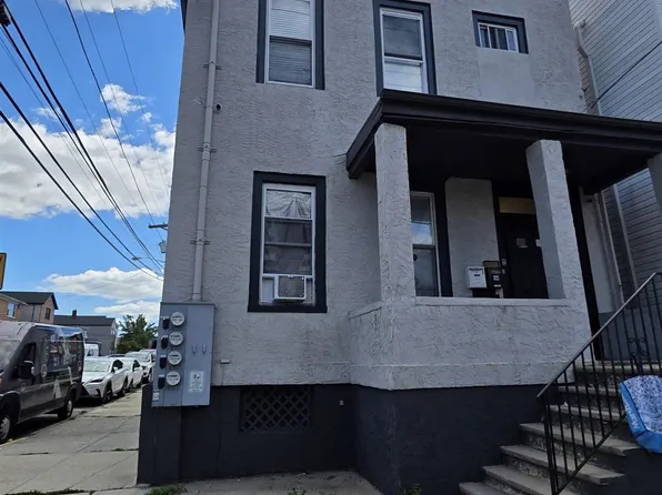 1201 67th St #3, North Bergen, NJ 07047