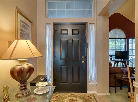 4th image of 5511 Greenwich Dr