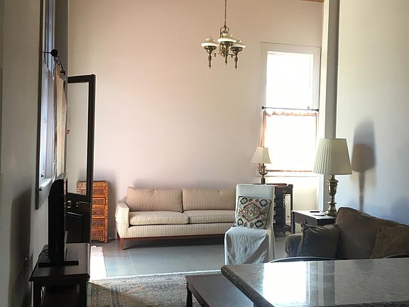 Foyer/Living area and Bar