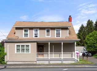 376 Newton St #1, South Hadley, MA 01075