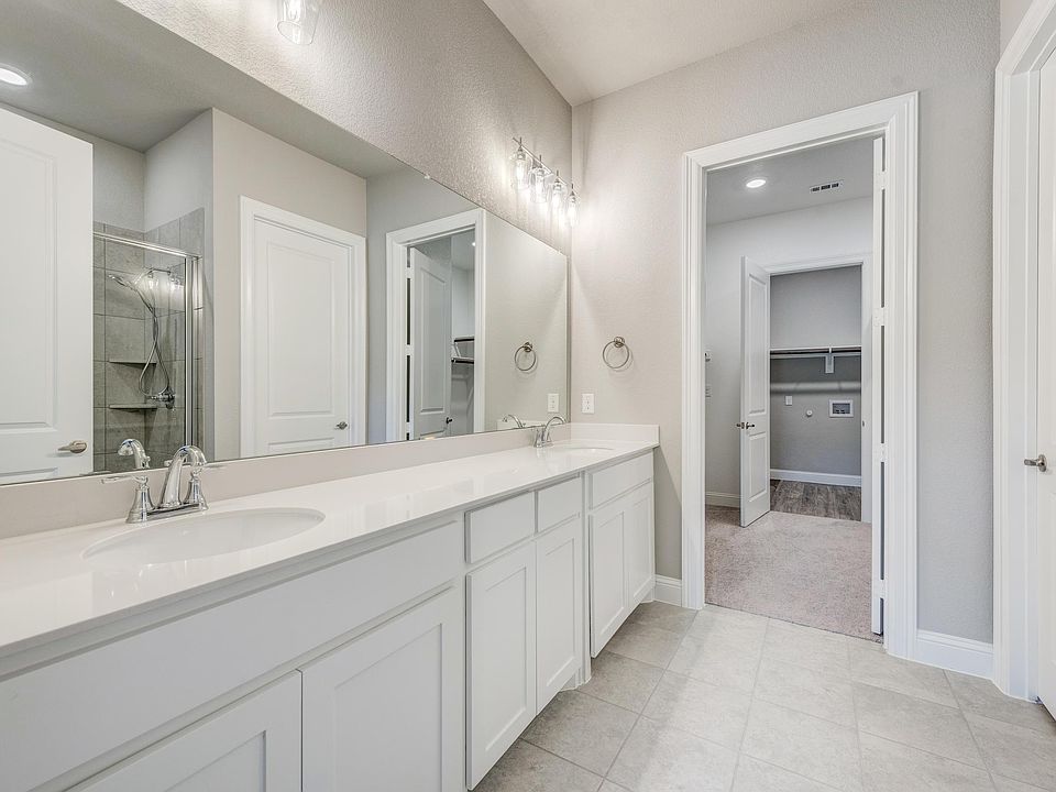 1st image of 6552 Iron Horse Blvd