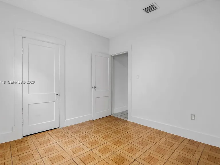 1243 SW 3rd St — Photo 19