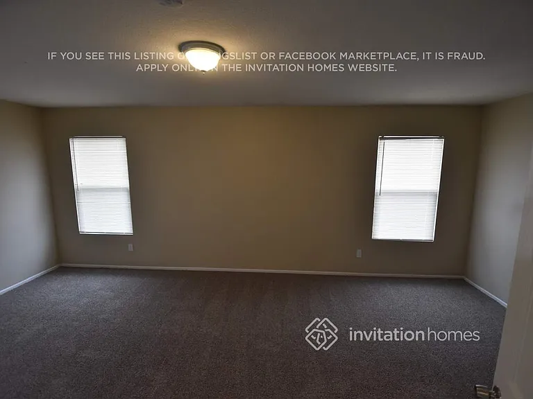 6724 Earhart Ave — Photo 10