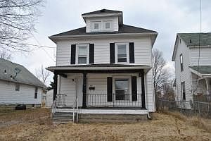 2nd image of 296 Waterloo St