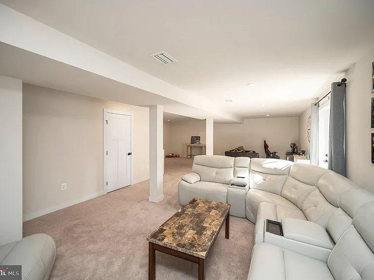 5432 Holley Oak Ln — Photo 54