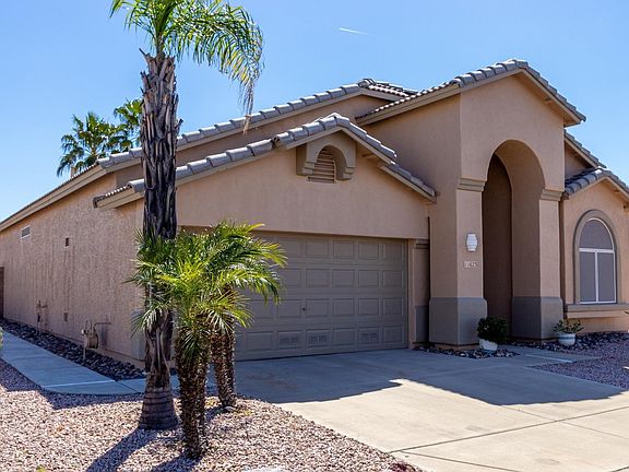 3rd image of 11623 W Lemon Ct