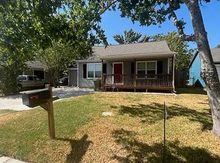 1412 E William J Bryan Pkwy, Bryan, TX 77803