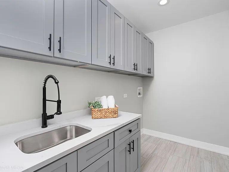 4019 Faith Ln — Photo 20