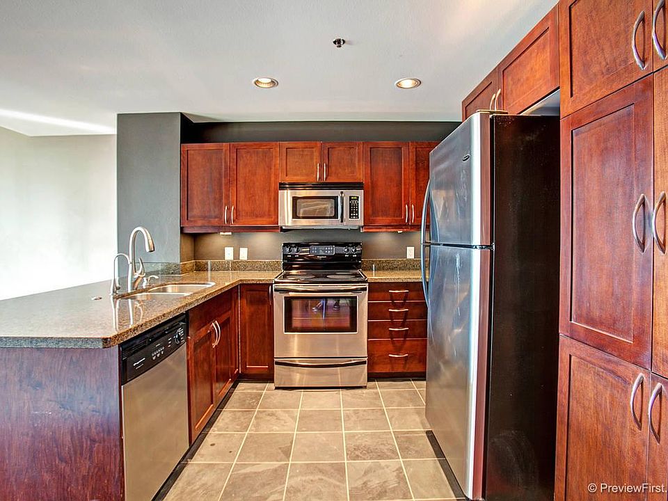 1st image of 427 9th Ave Unit 602