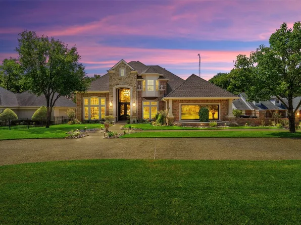 819 Grandview Dr, Corsicana, TX 75109