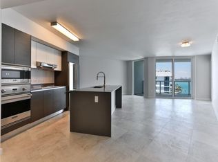 9821 E Bay Harbor Dr, Bay Harbor Islands, FL 33154