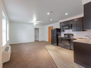 76 Rittenhouse Pl APT A4, Ardmore, PA 19003