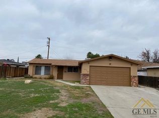1308 Garfield Ave, Bakersfield, CA 93304