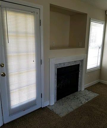 3rd image of 2325 Gelsinger Ave