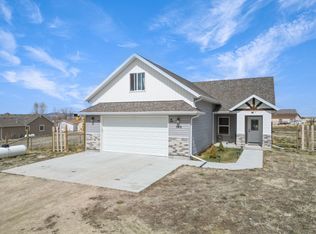 388 Parkchester Dr, Spring Creek, NV 89815