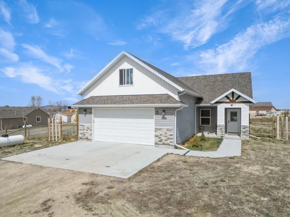 388 Parkchester Dr, Spring Creek, NV 89815