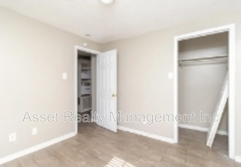934 Ohio Ave — Photo 13