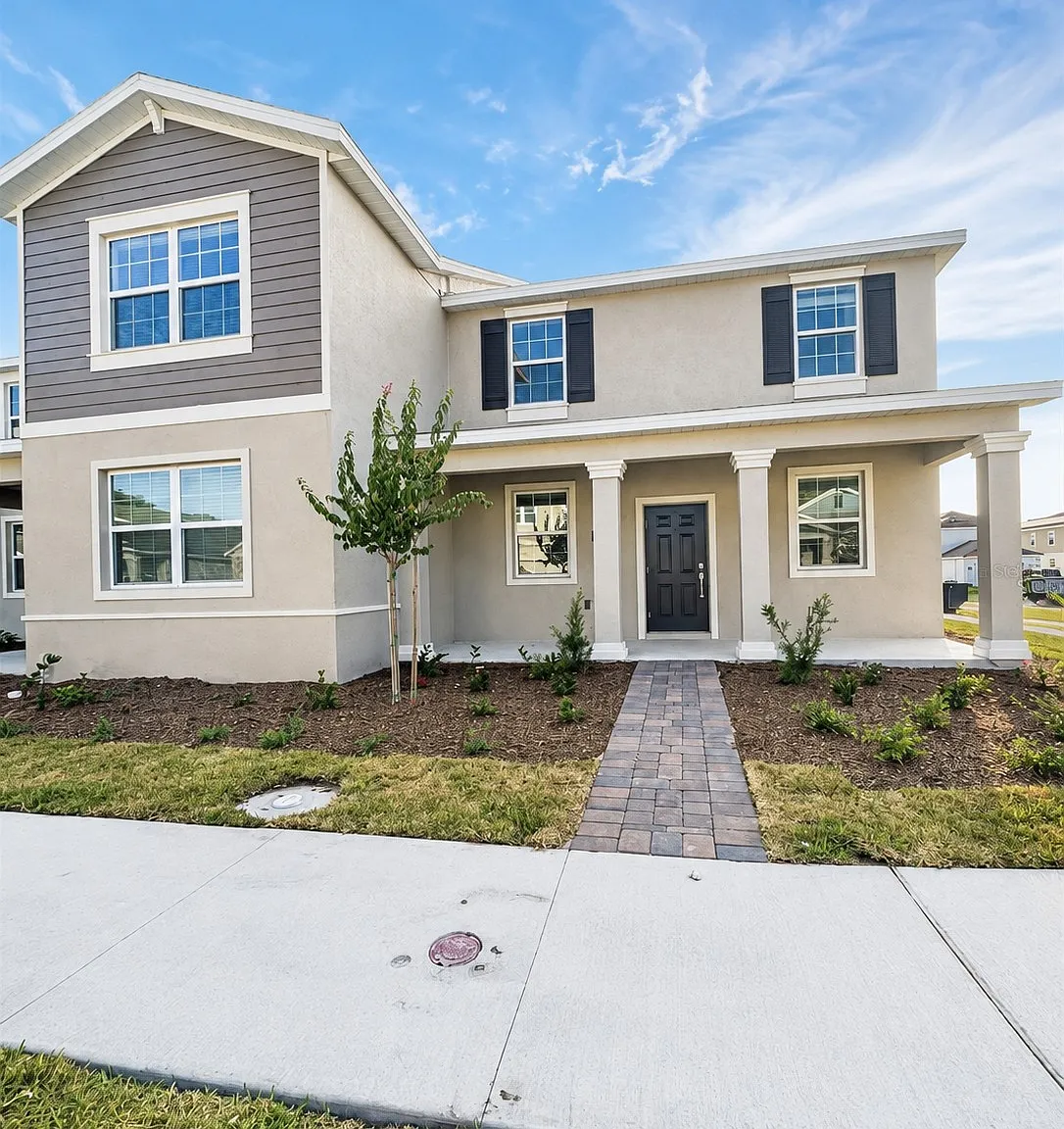 3 bed, 2.5 bath, 1755 sqft, $2,395 — Photo 1